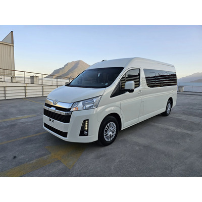 Van — Toyota Hiace · o similar, traslado en Puerto Vallarta